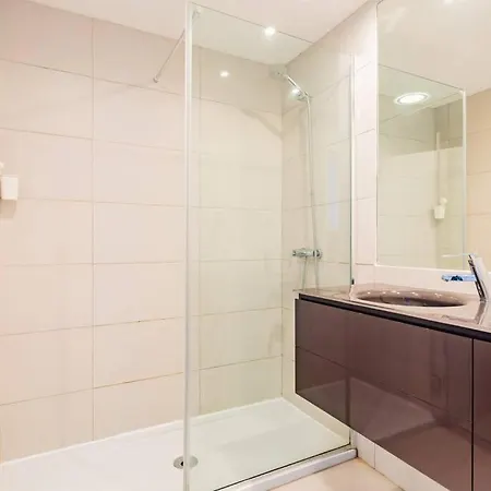 Hang Your Hat Lisbon