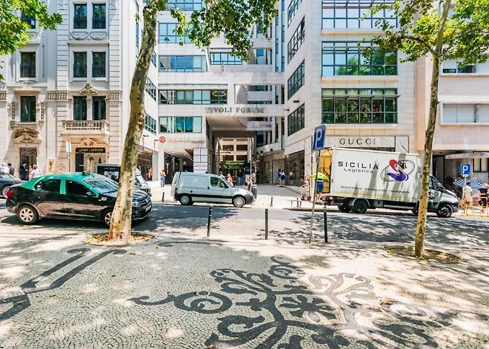 Hang Your Hat * Lisboa